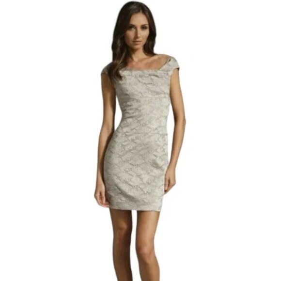 BLACK HALO Jackie O Chantilly Lace Light Taupe Sheath Mini Dress - Size US 2 - Picture 1 of 16